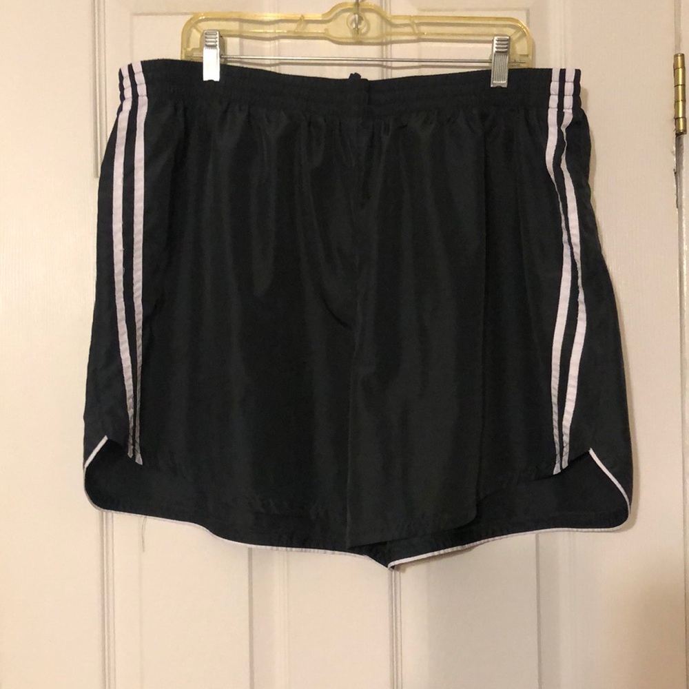 Danskin silky shorts black/white size 3x